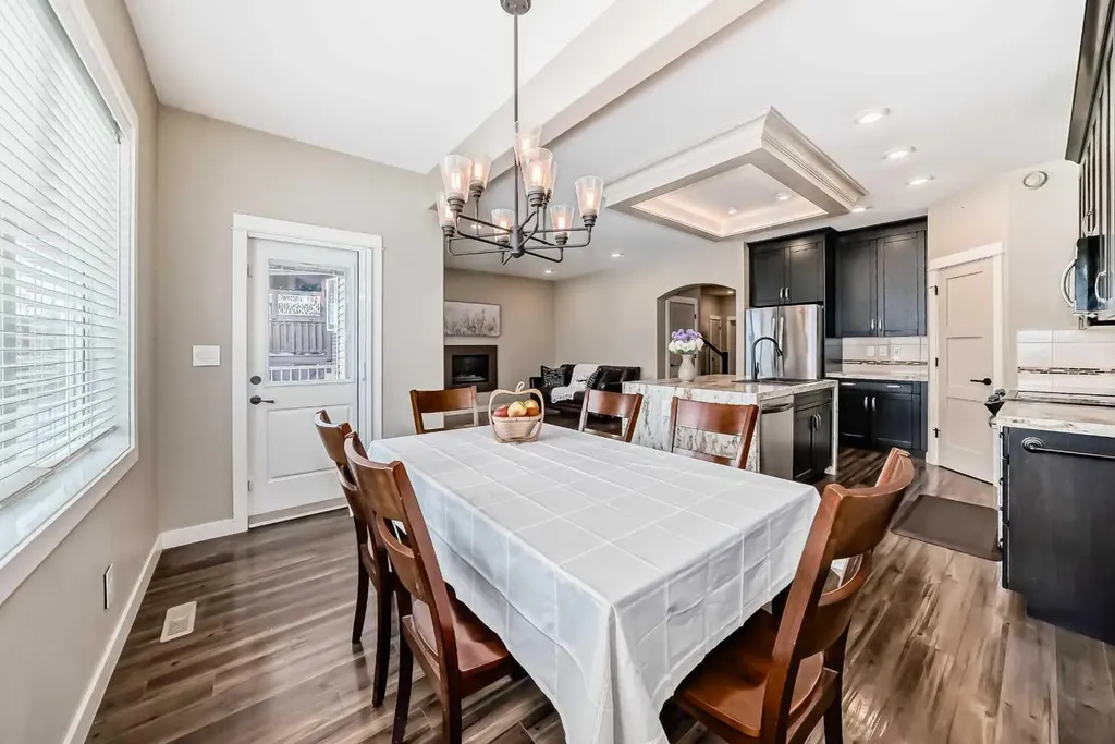 153 Van Slyke Way Red Deer AB T4R 0N7
