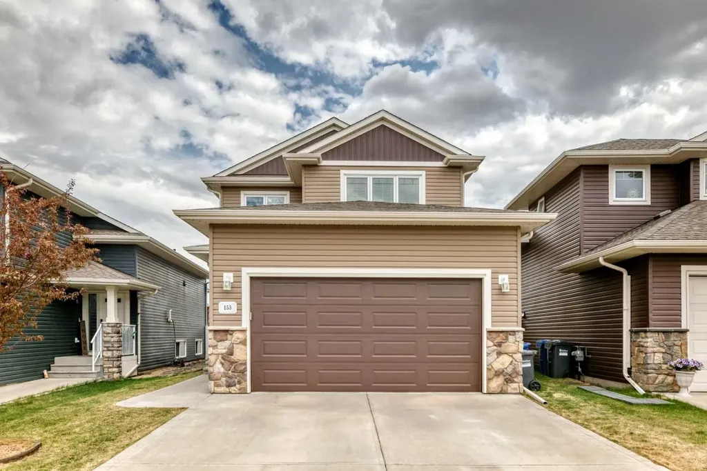 153 Van Slyke Way Red Deer AB T4R 0N7