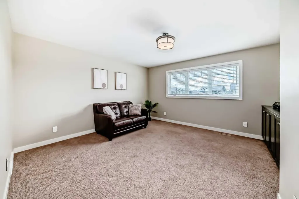 153 Van Slyke Way Red Deer AB T4R 0N7