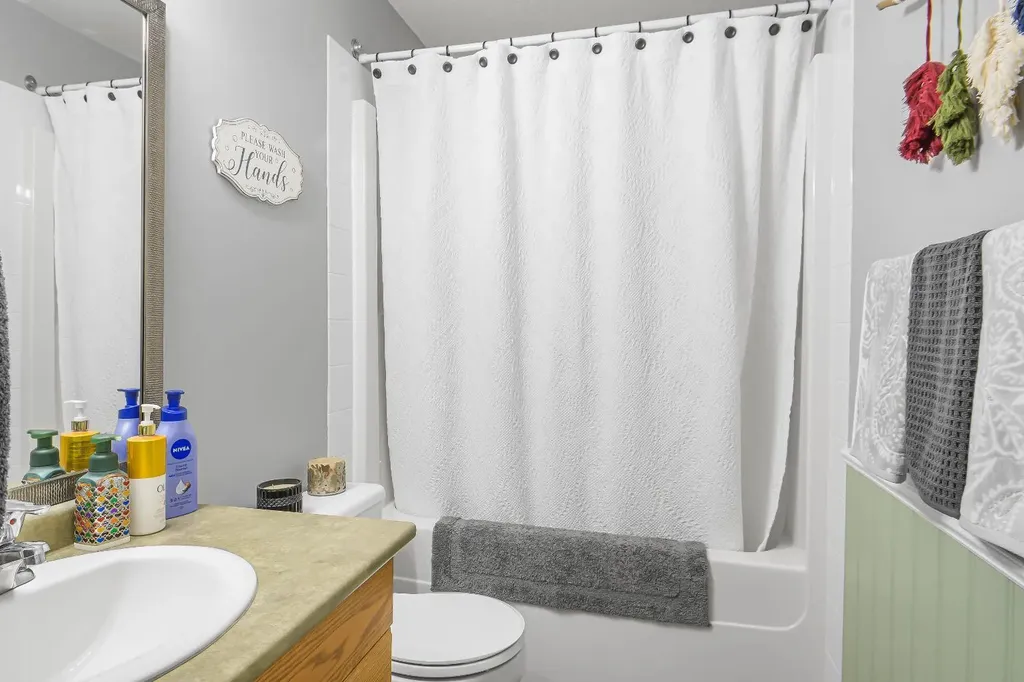 9705 67 Avenue Grande Prairie AB T8W 2W2
