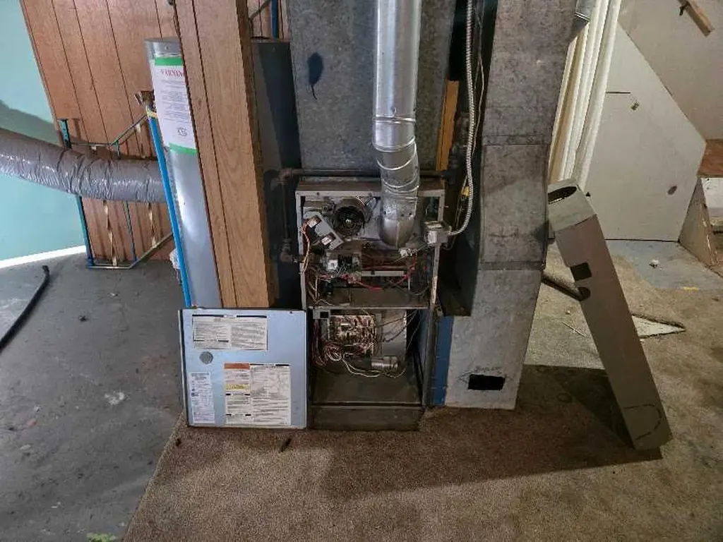 5008 56 Street Rocky Mountain House AB T4T 1E8