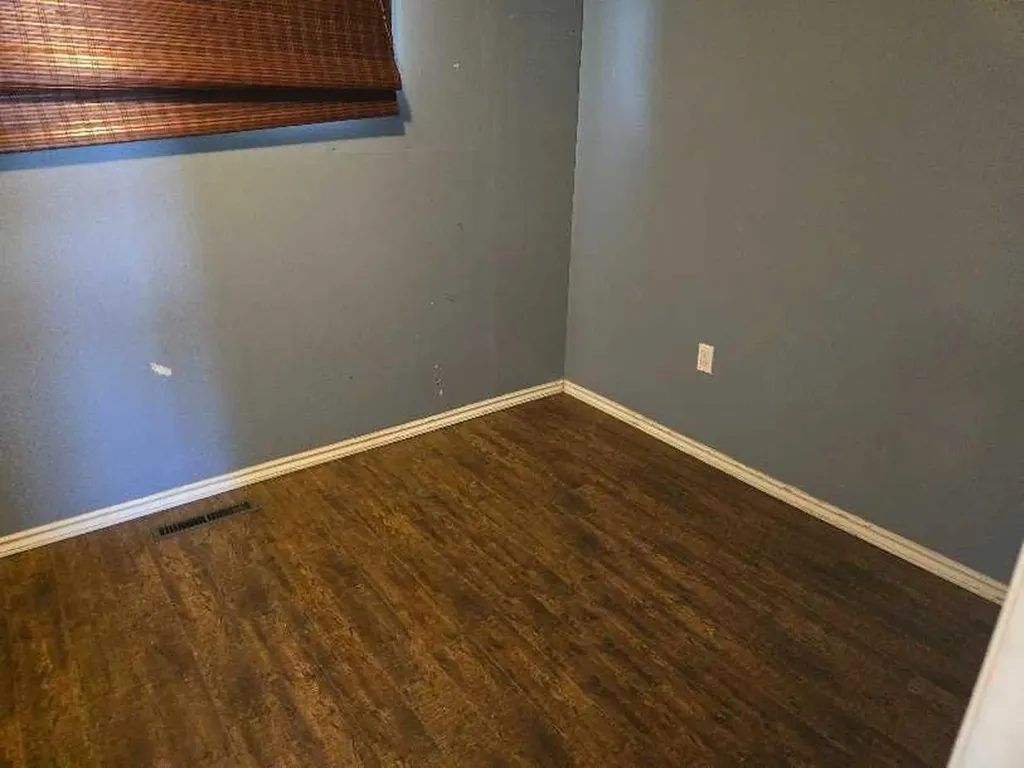 5008 56 Street Rocky Mountain House AB T4T 1E8
