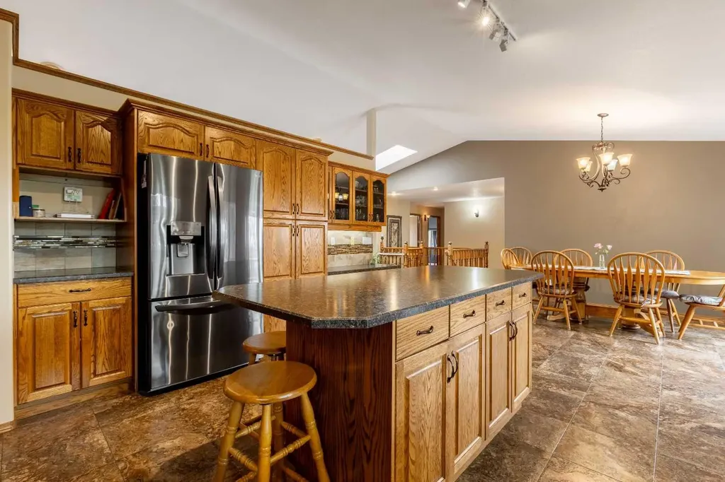 194043 Twp 120 Rural Lethbridge County AB T0K 2H0