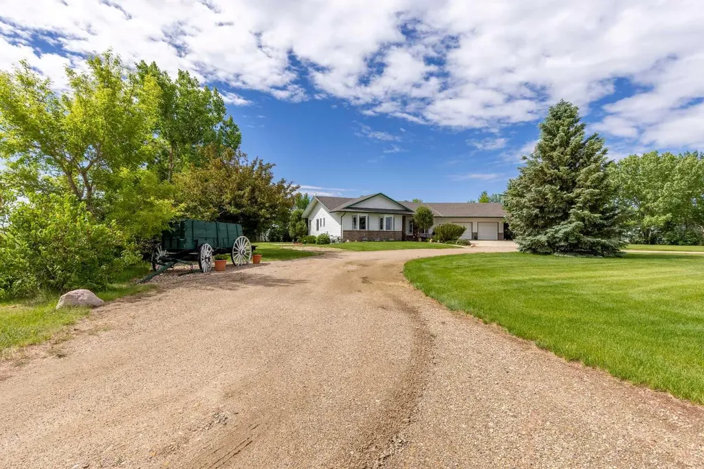194043 Twp 120 Rural Lethbridge County AB T0K 2H0