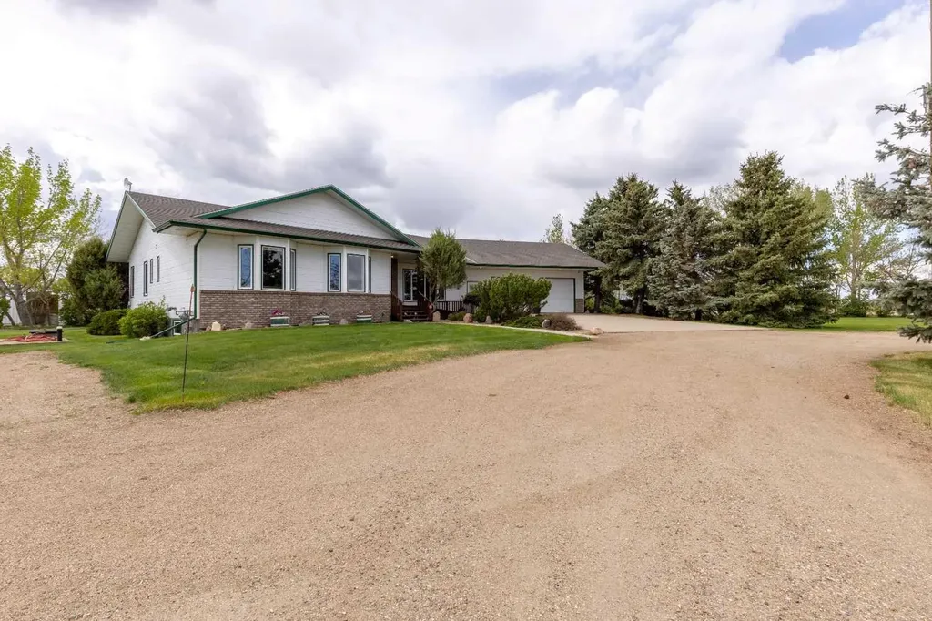 194043 Twp 120 Rural Lethbridge County AB T0K 2H0