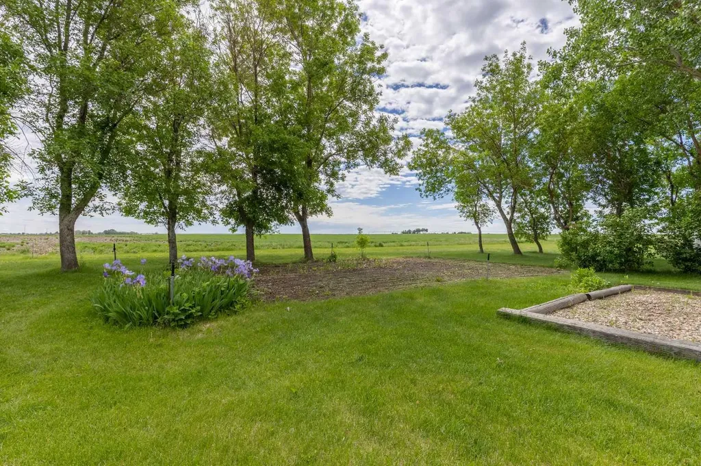 194043 Twp 120 Rural Lethbridge County AB T0K 2H0