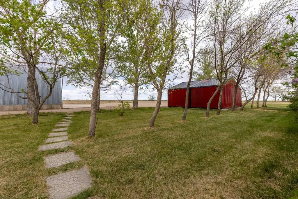 194043 Twp 120 Rural Lethbridge County AB T0K 2H0