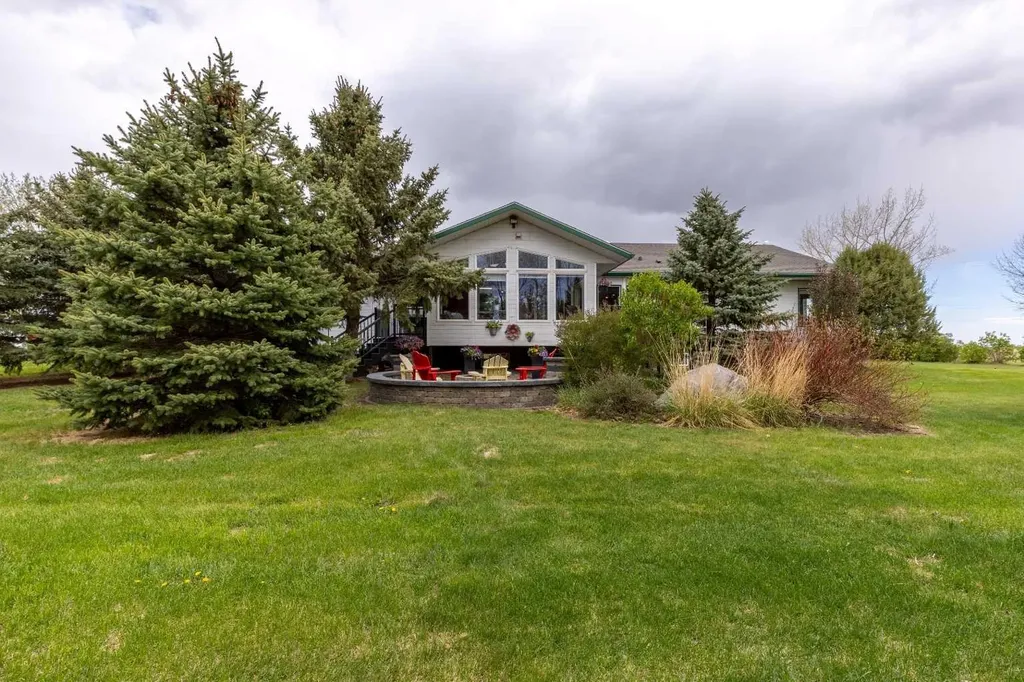 194043 Twp 120 Rural Lethbridge County AB T0K 2H0