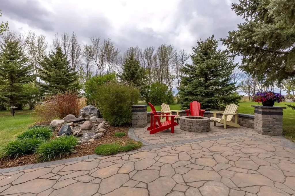 194043 Twp 120 Rural Lethbridge County AB T0K 2H0