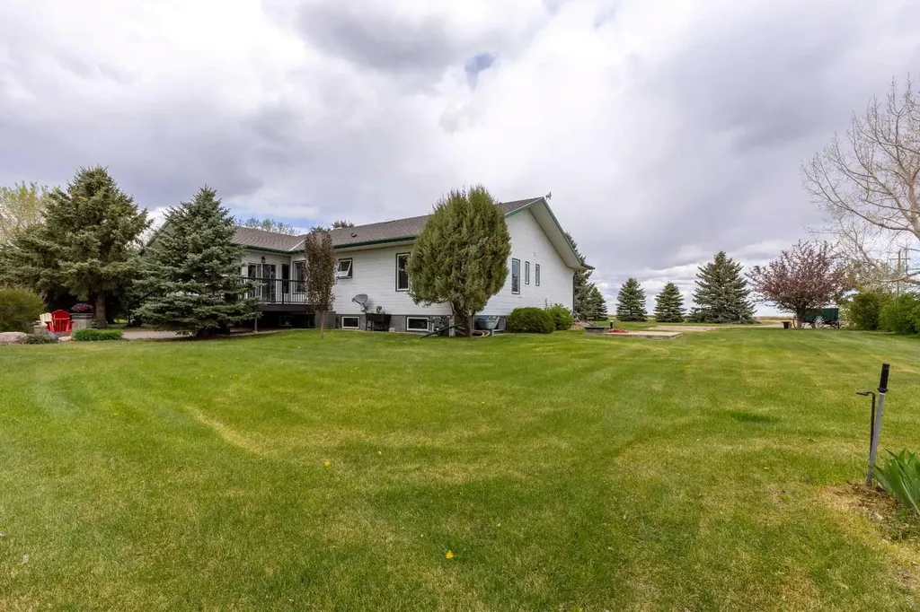 194043 Twp 120 Rural Lethbridge County AB T0K 2H0