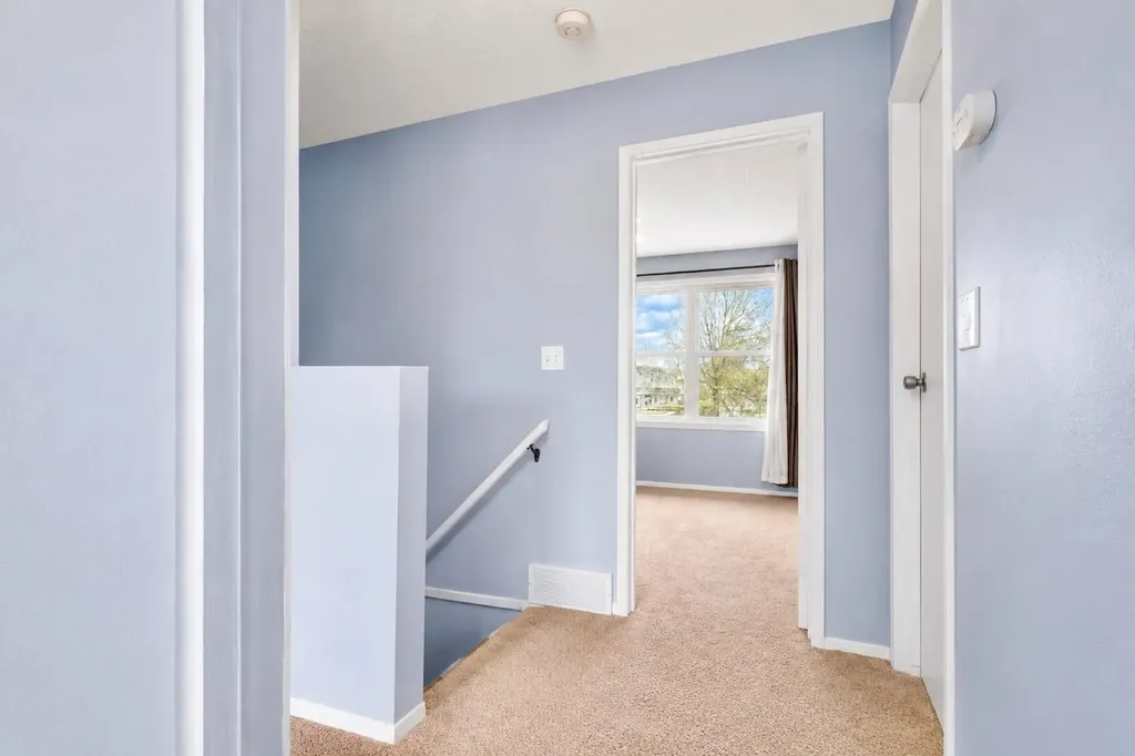123 Queensland Drive SE Calgary AB T2J 5J4