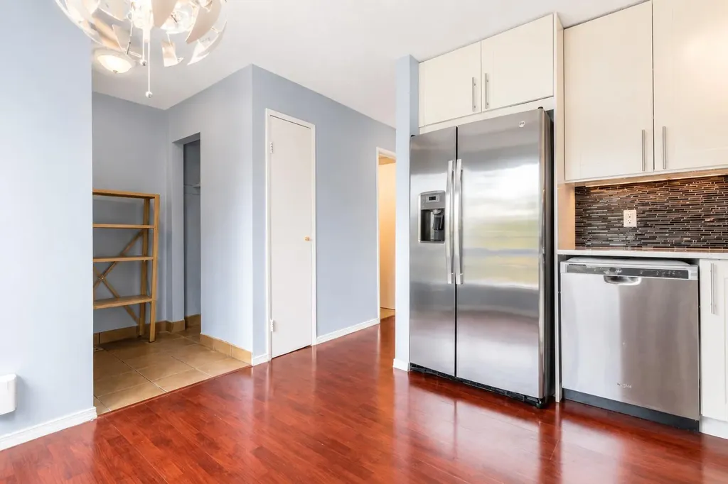 123 Queensland Drive SE Calgary AB T2J 5J4
