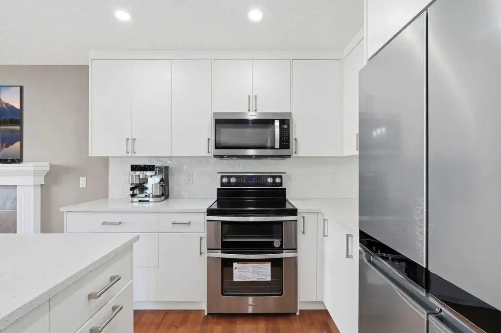 78 Everglen Way SW Calgary AB T2Y 5G3