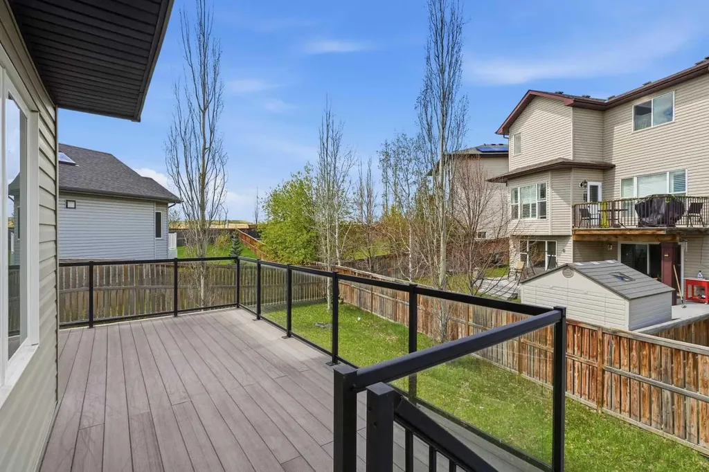78 Everglen Way SW Calgary AB T2Y 5G3