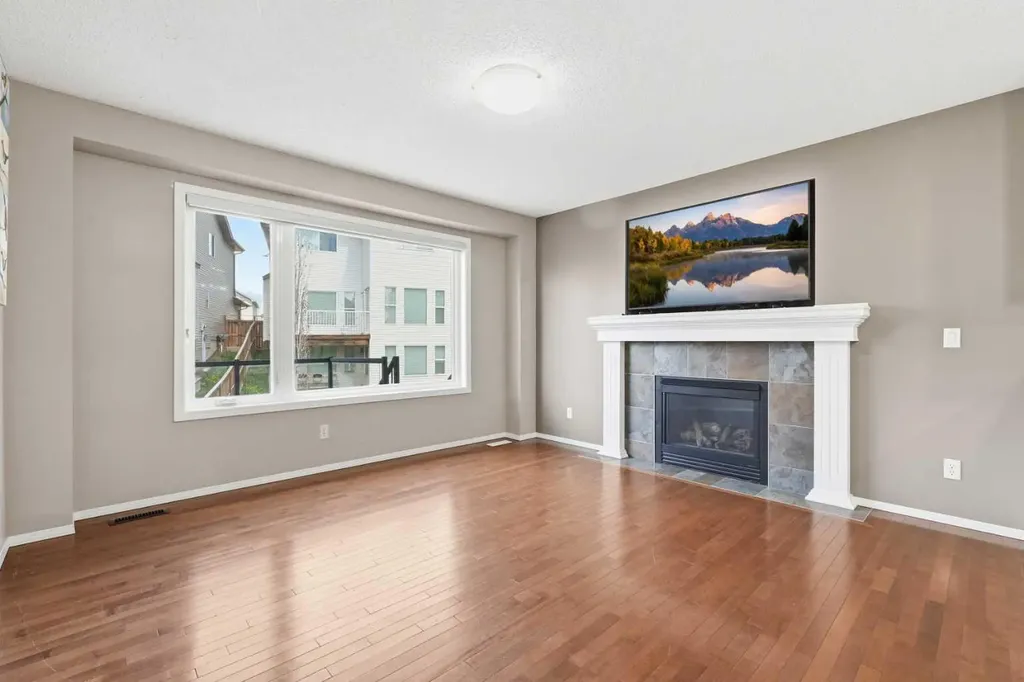 78 Everglen Way SW Calgary AB T2Y 5G3