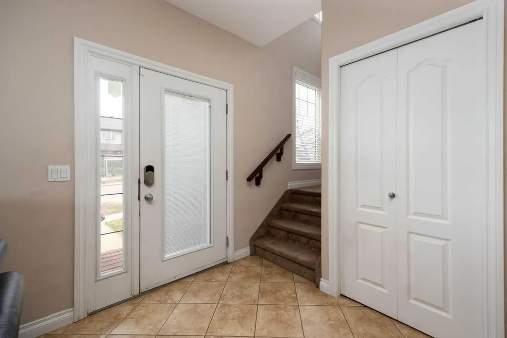 225 Sparrow Hawk Drive Fort Mcmurray AB T9K 0P7