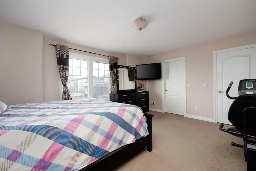 225 Sparrow Hawk Drive Fort Mcmurray AB T9K 0P7
