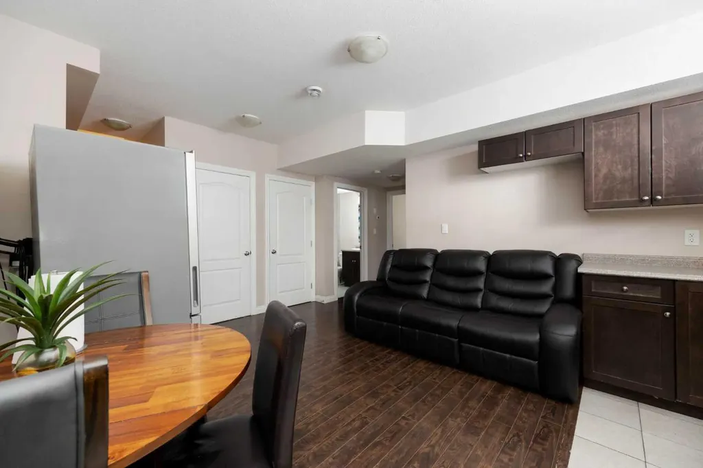 225 Sparrow Hawk Drive Fort Mcmurray AB T9K 0P7
