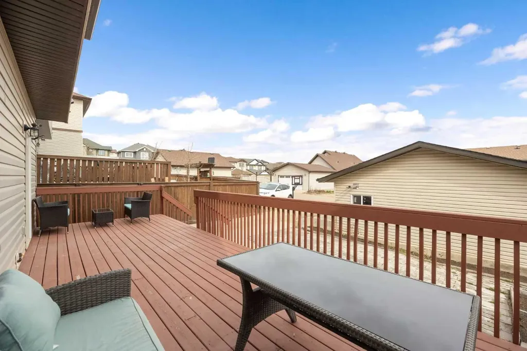 225 Sparrow Hawk Drive Fort Mcmurray AB T9K 0P7