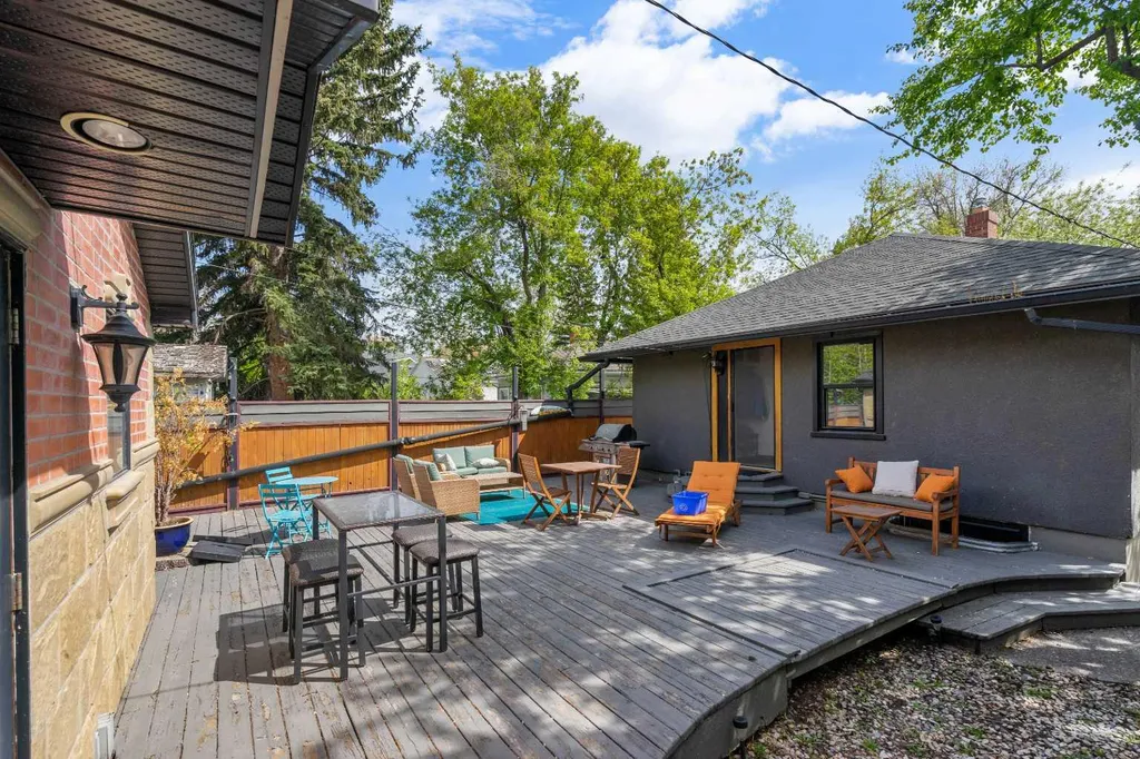 3035 4 Street SW Calgary AB T2S 1X9