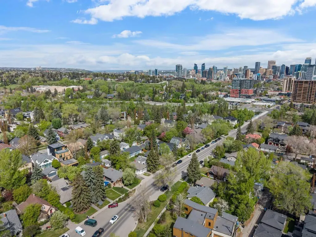 3035 4 Street SW Calgary AB T2S 1X9