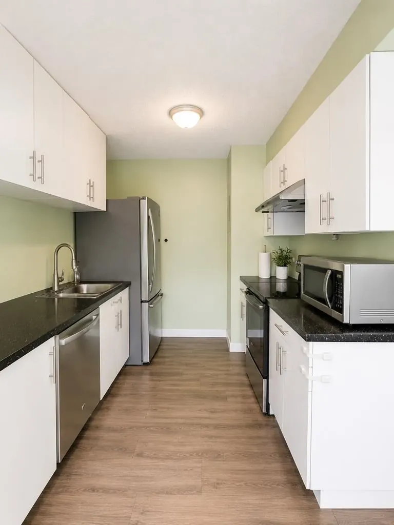 4936 Dalton Drive NW Calgary AB T3A 2E4