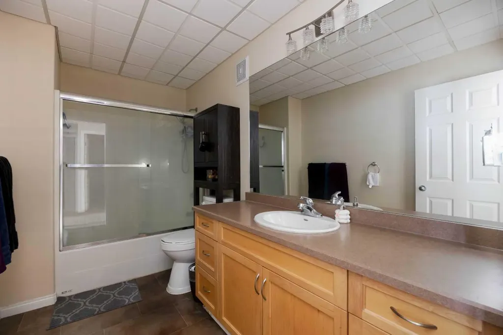 104 Potts Bay Fort Mcmurray AB T9K 2T6