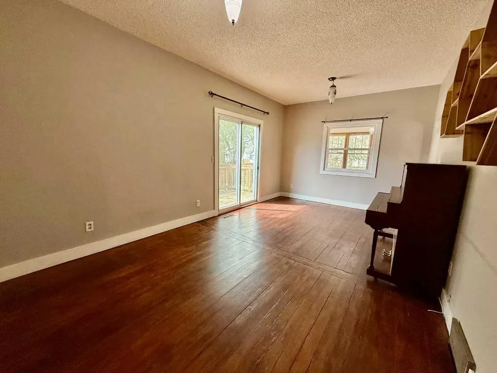 5127 47 Street Provost AB T0B3S0