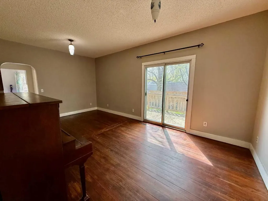 5127 47 Street Provost AB T0B3S0
