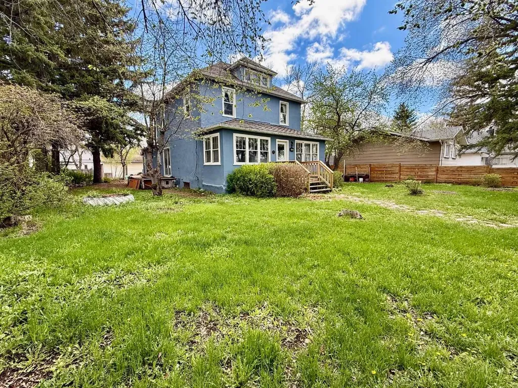 5127 47 Street Provost AB T0B3S0