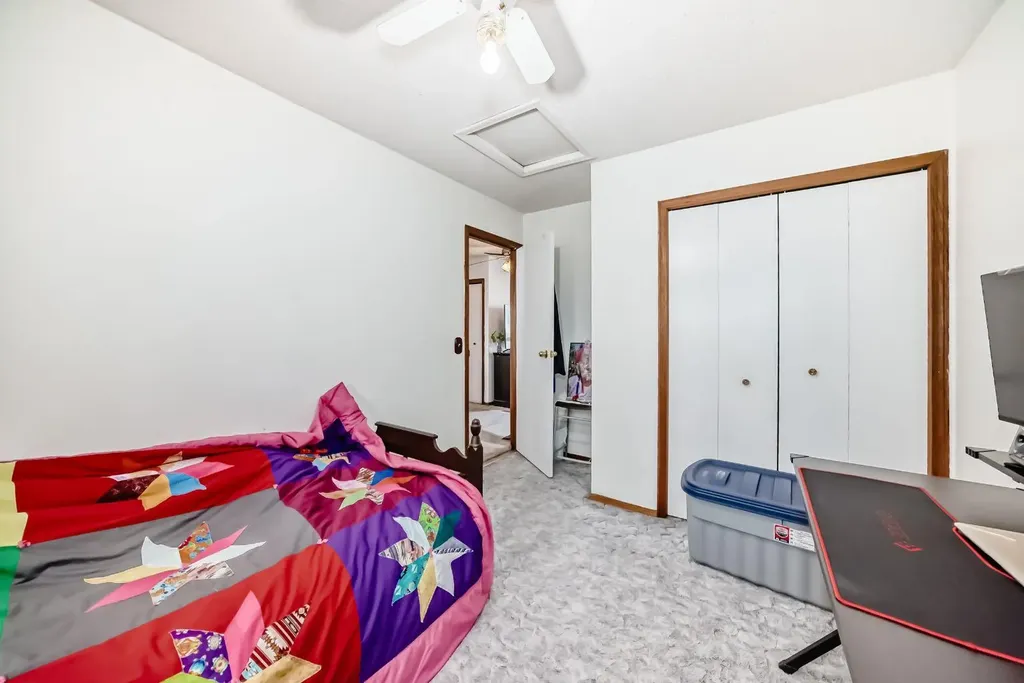 10 Fairbank Road Red Deer AB T4X 4X7
