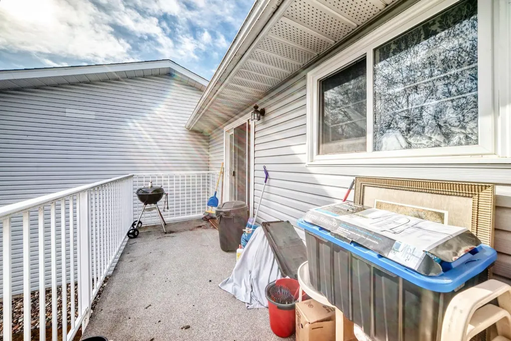 10 Fairbank Road Red Deer AB T4X 4X7
