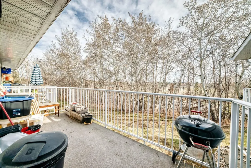 10 Fairbank Road Red Deer AB T4X 4X7