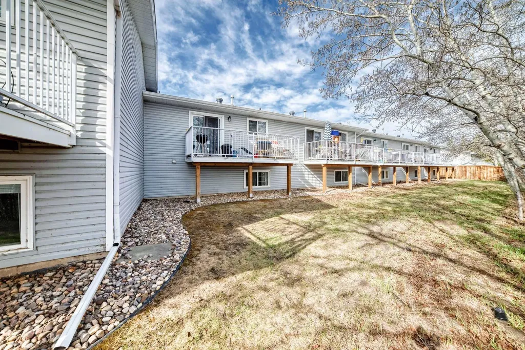 10 Fairbank Road Red Deer AB T4X 4X7
