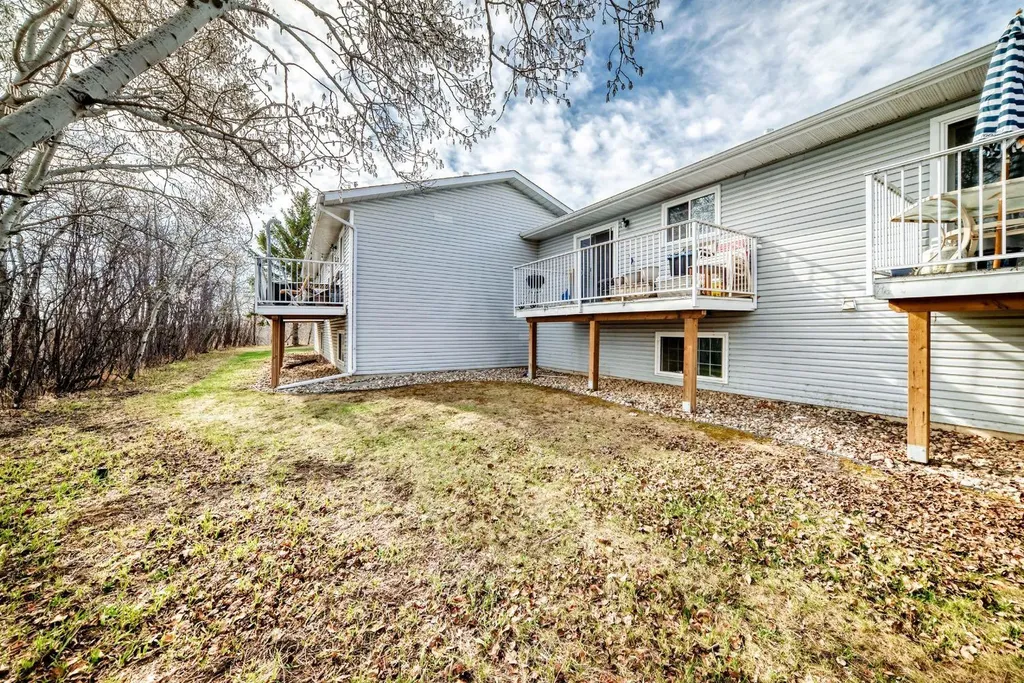 10 Fairbank Road Red Deer AB T4X 4X7