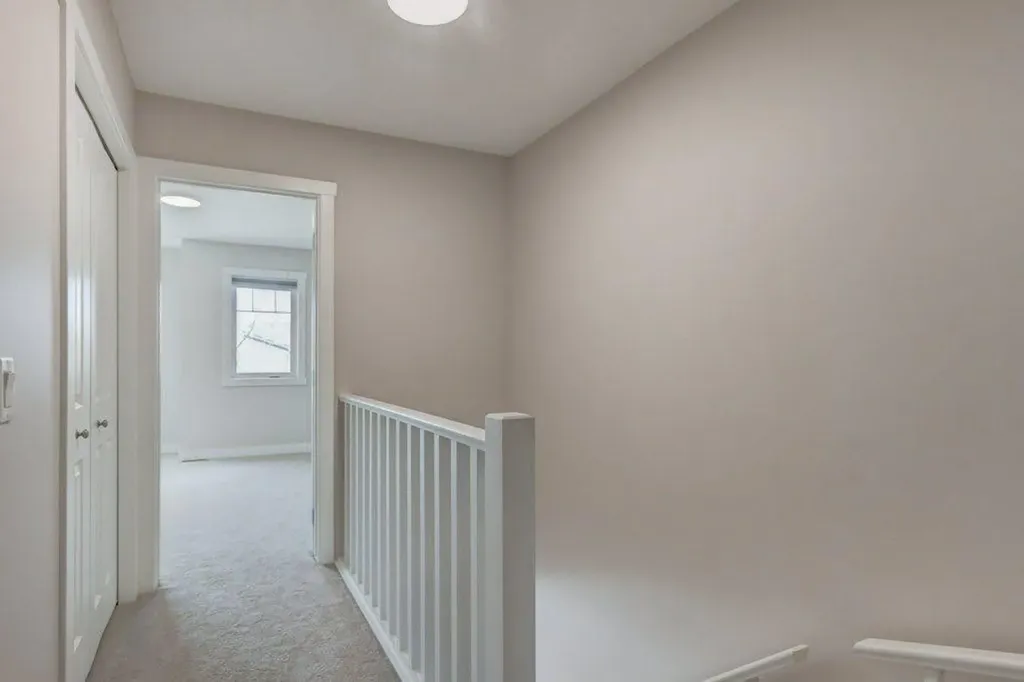 95 Aspen Hills Drive SW Calgary AB T3H 0P8
