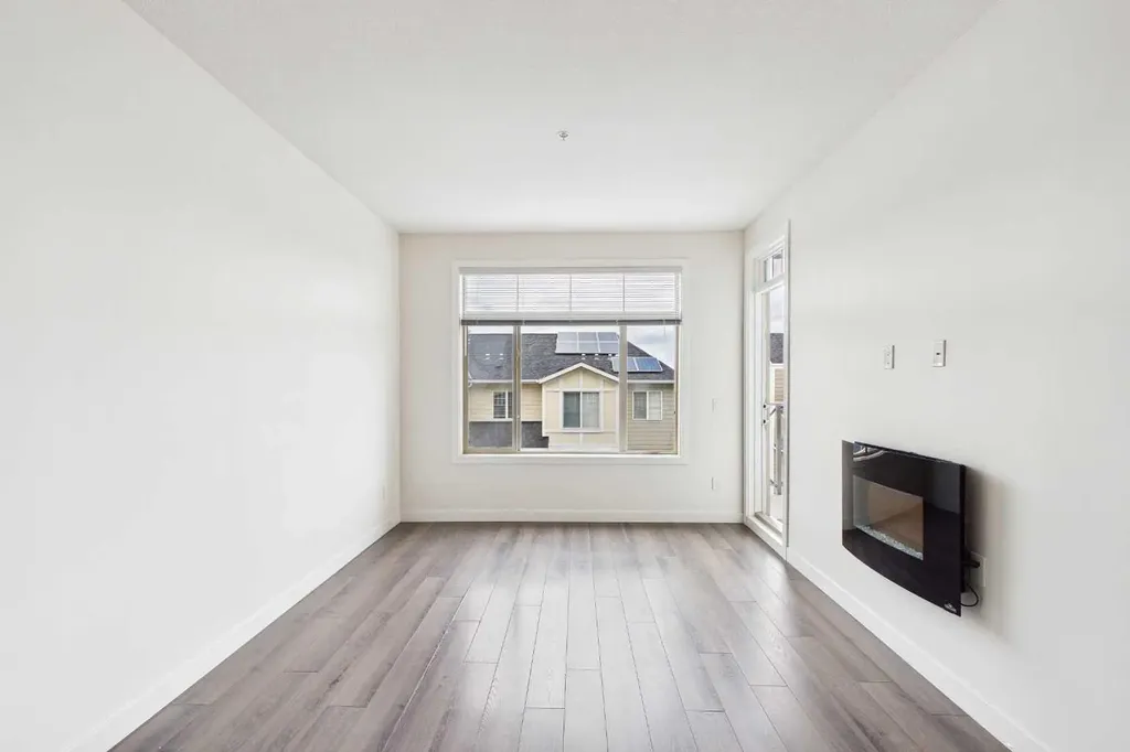 28 Auburn Bay Link SE Calgary AB T3M1Z7