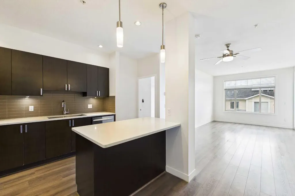 28 Auburn Bay Link SE Calgary AB T3M1Z7