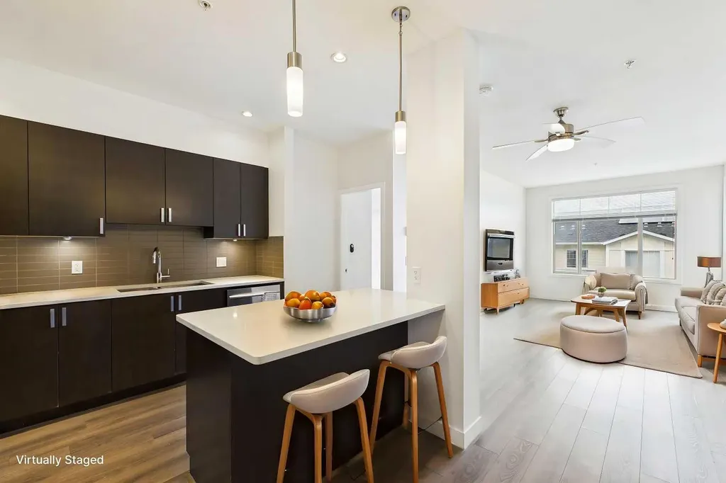 28 Auburn Bay Link SE Calgary AB T3M1Z7