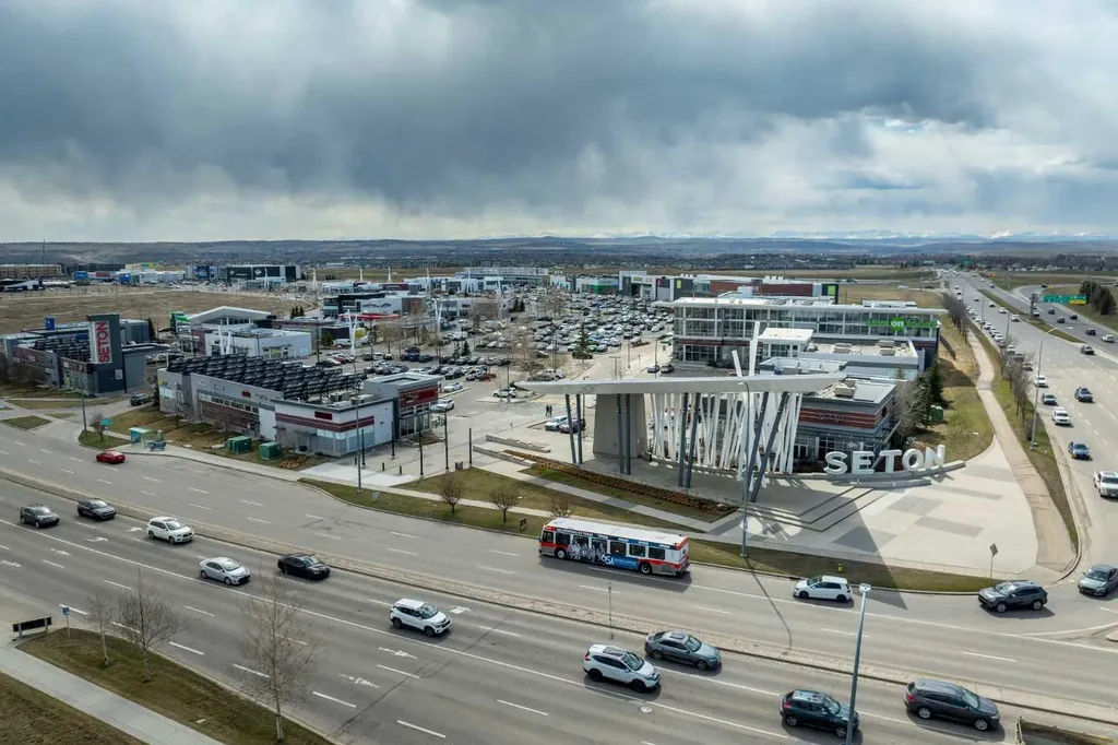 28 Auburn Bay Link SE Calgary AB T3M1Z7