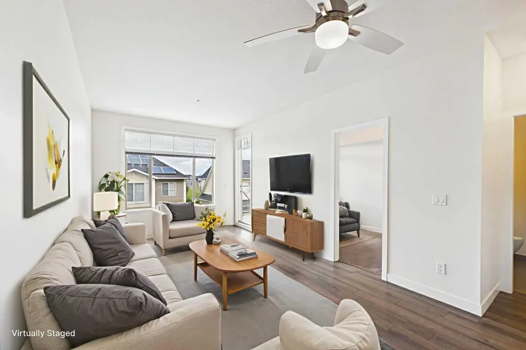 28 Auburn Bay Link SE Calgary AB T3M1Z7