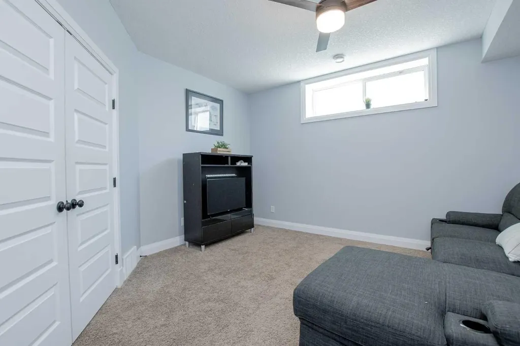 7614 112 Street Grande Prairie AB T8W 0B9
