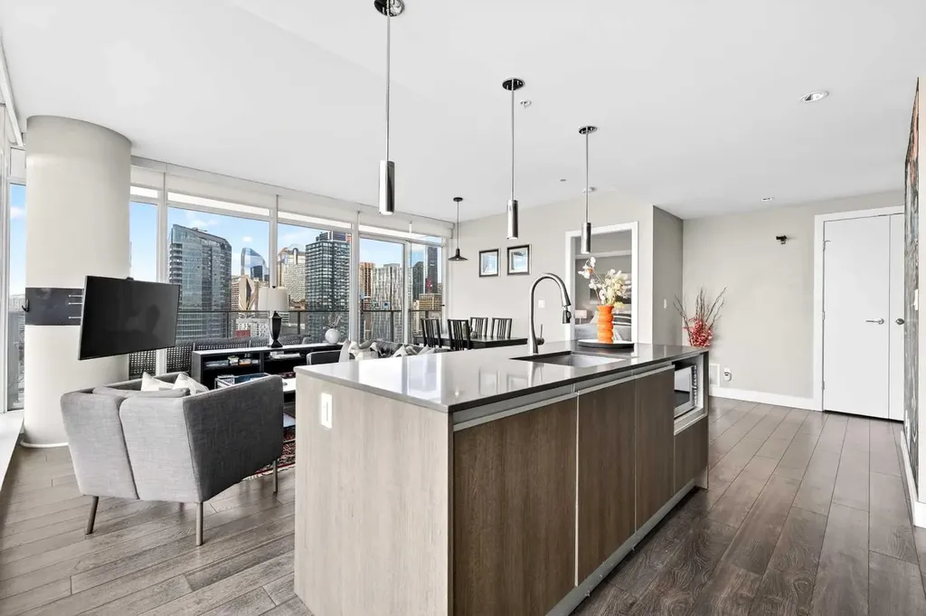 1188 3 Street SE Calgary AB T2G 1H8