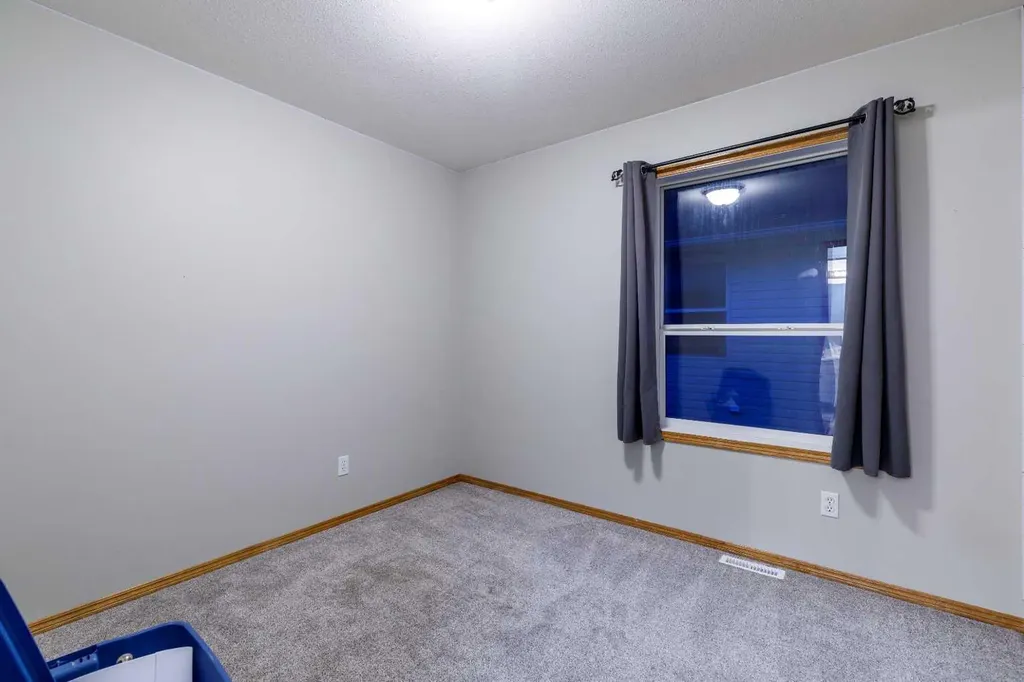 77 Briarwood Crescent Blackfalds AB T0M 0J0