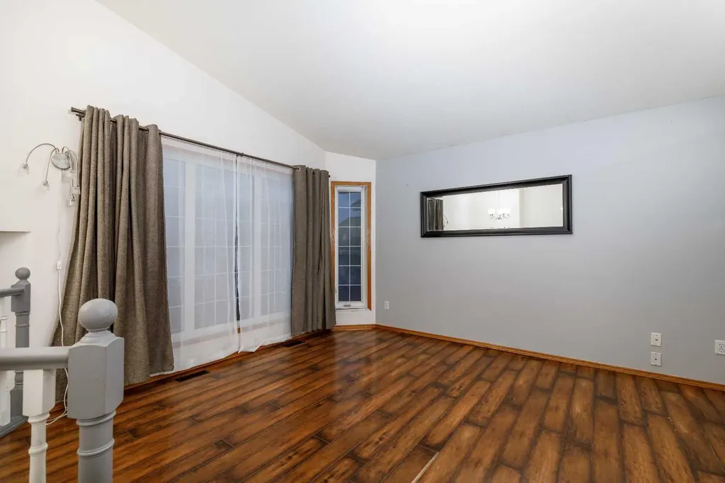 77 Briarwood Crescent Blackfalds AB T0M 0J0