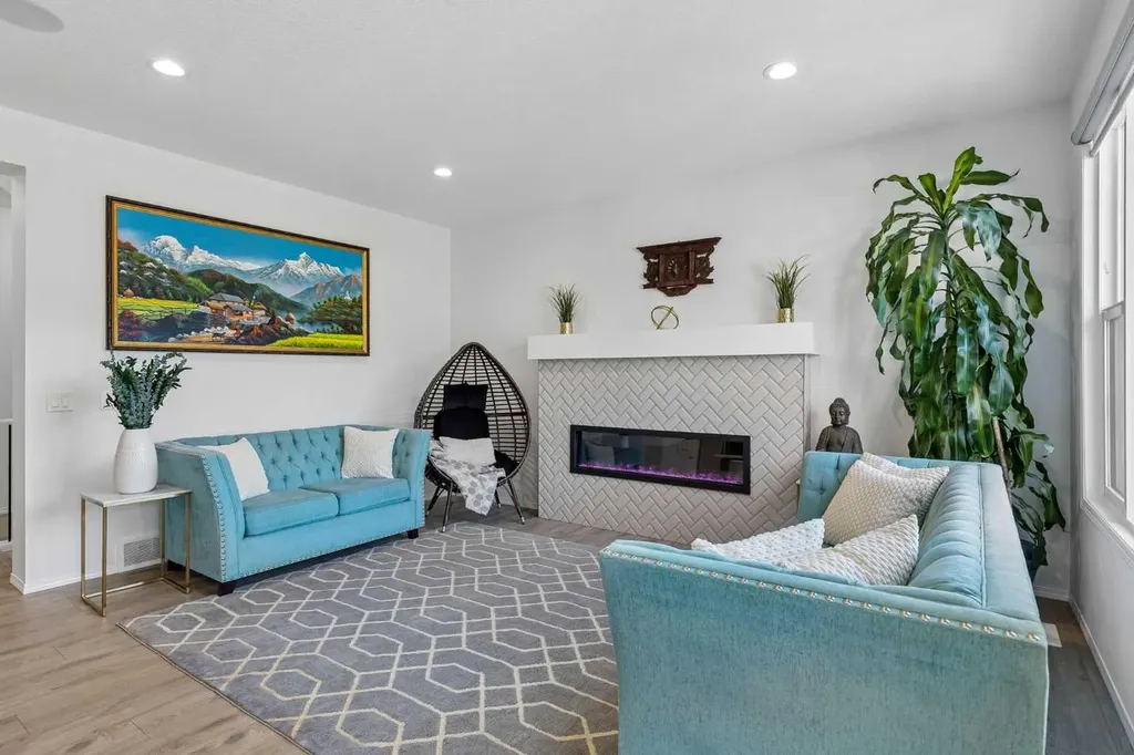 159 Belmont Terrace SW Calgary AB T2X 4X2