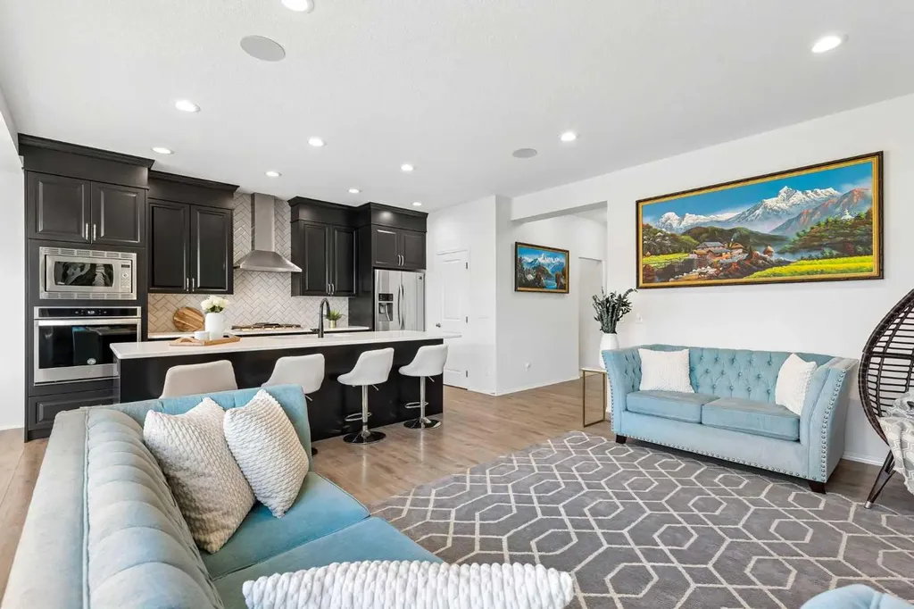 159 Belmont Terrace SW Calgary AB T2X 4X2