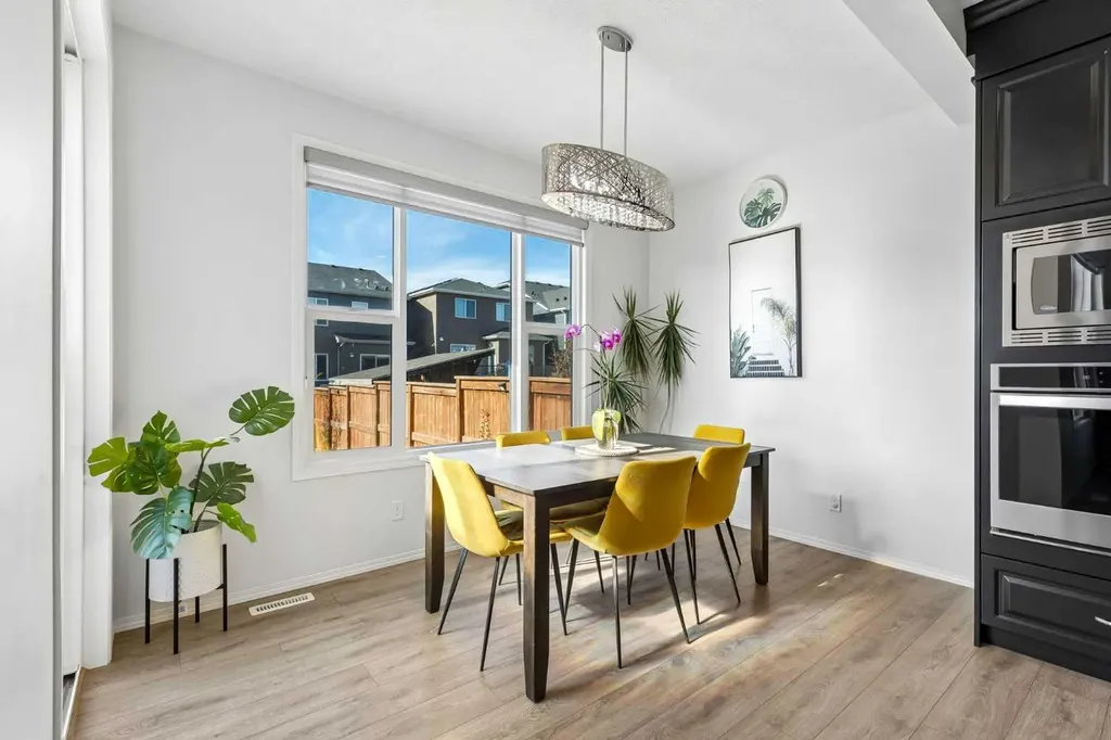 159 Belmont Terrace SW Calgary AB T2X 4X2