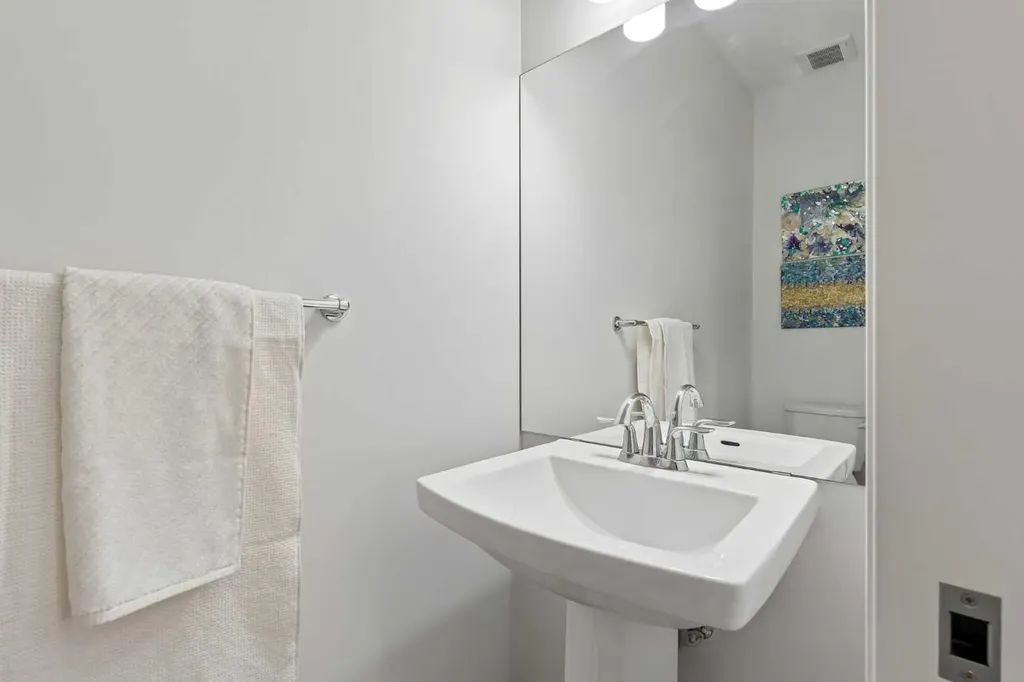 159 Belmont Terrace SW Calgary AB T2X 4X2