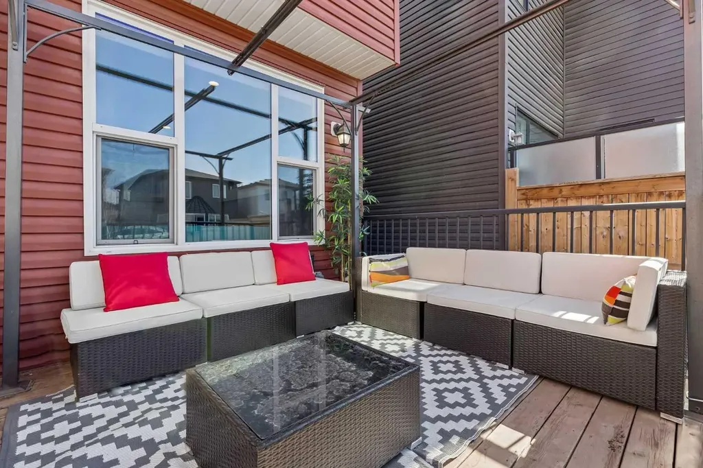 159 Belmont Terrace SW Calgary AB T2X 4X2